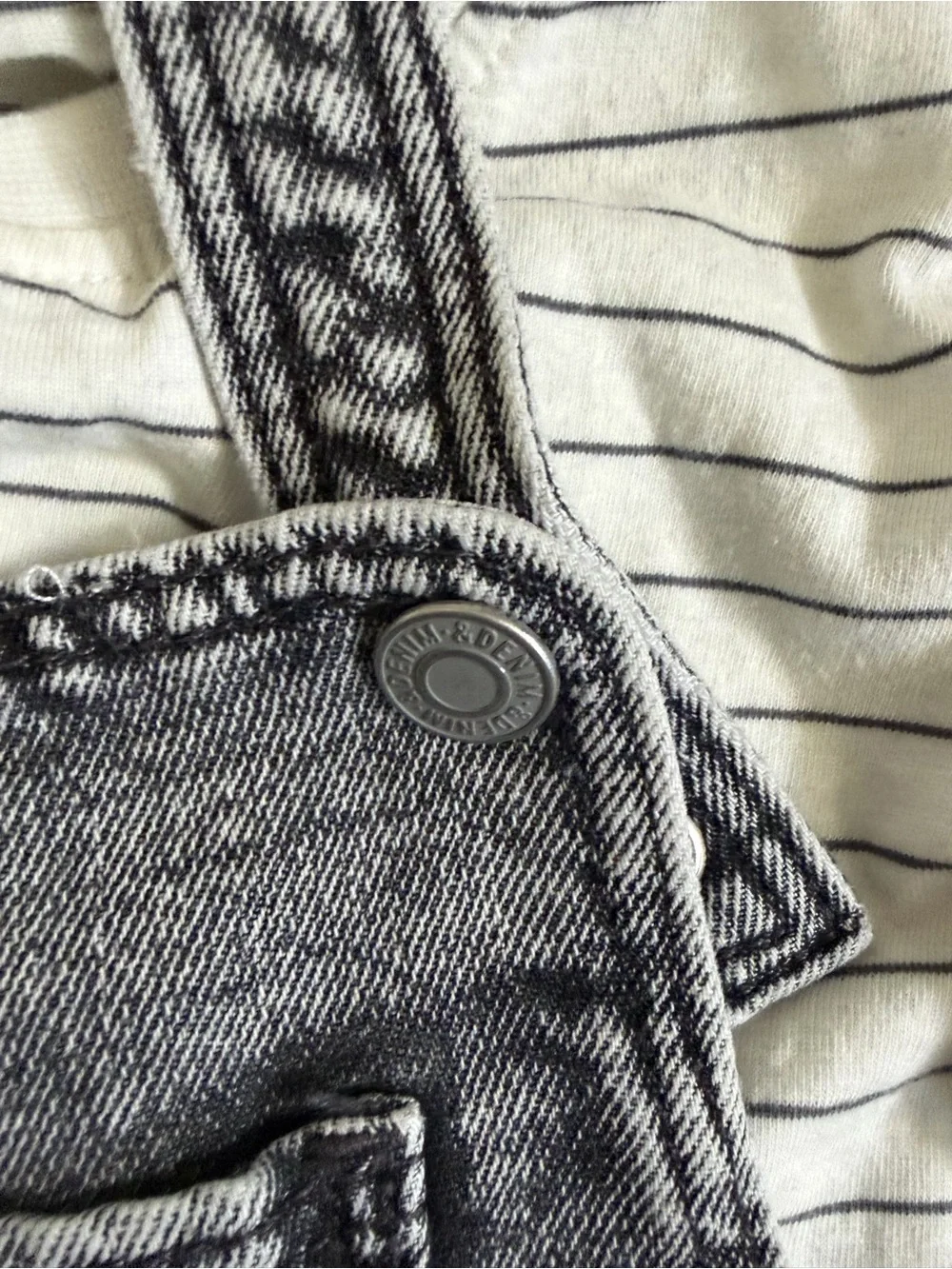 H&M Black & White Striped Top with Acid-Wash Denim Overalls